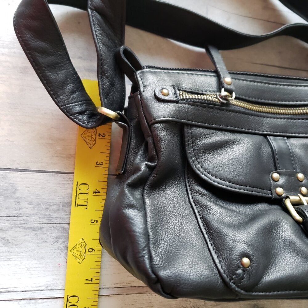 Black Leather Handbag with Gold Colored Hardware - Picture 6 of 10